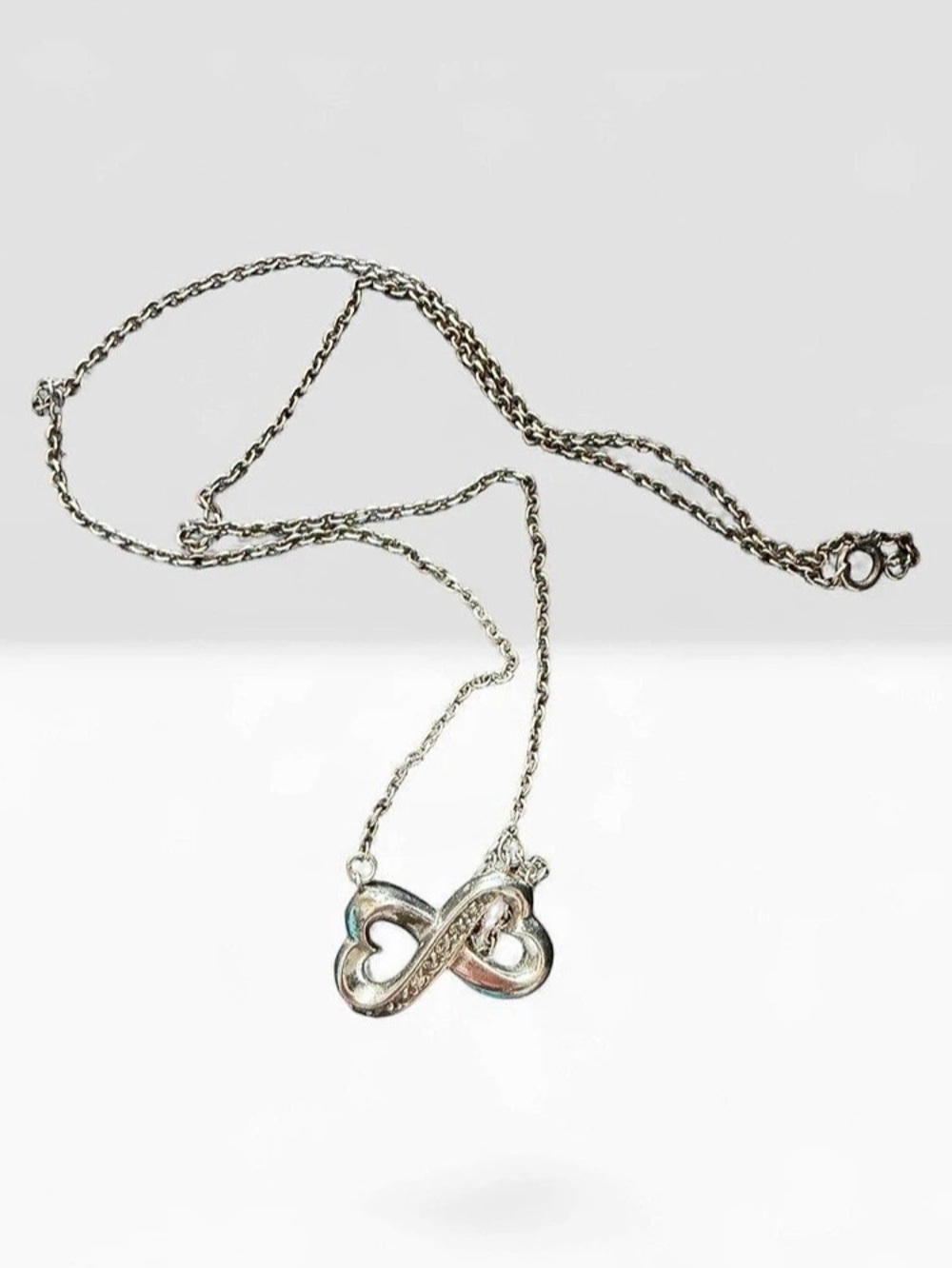 Infinity Pendant Necklace Silver